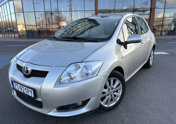 toyota auris zachodniopomorskie Toyota Auris cena 15900 przebieg: 252000, rok produkcji 2007 z Supraśl